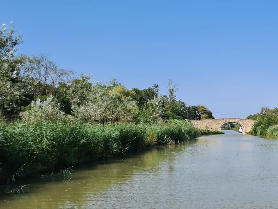 Regional Canal du Midi view at Homps