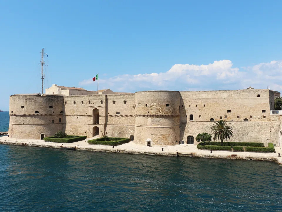 Castello Aragonese beside the water in Taranto