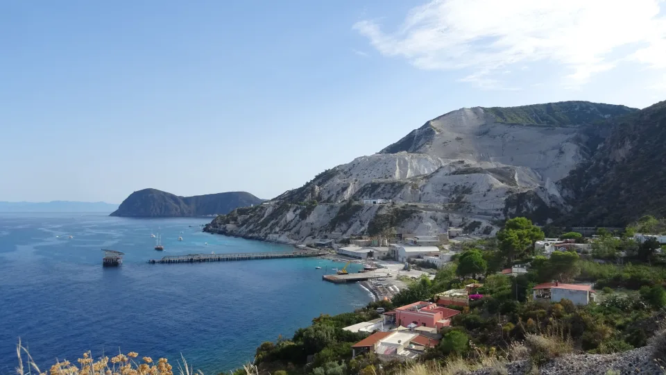 Regional island context: Lipari coastline and blue water