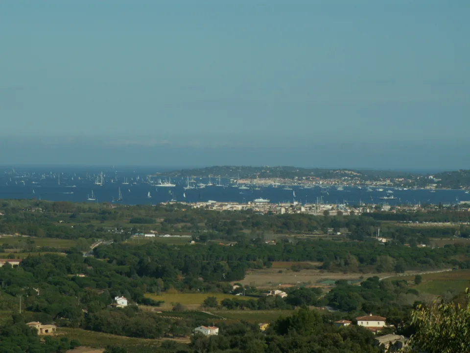 Regional Gulf of Saint-Tropez context: the bay and Port Grimaud seen from Grimaud.
