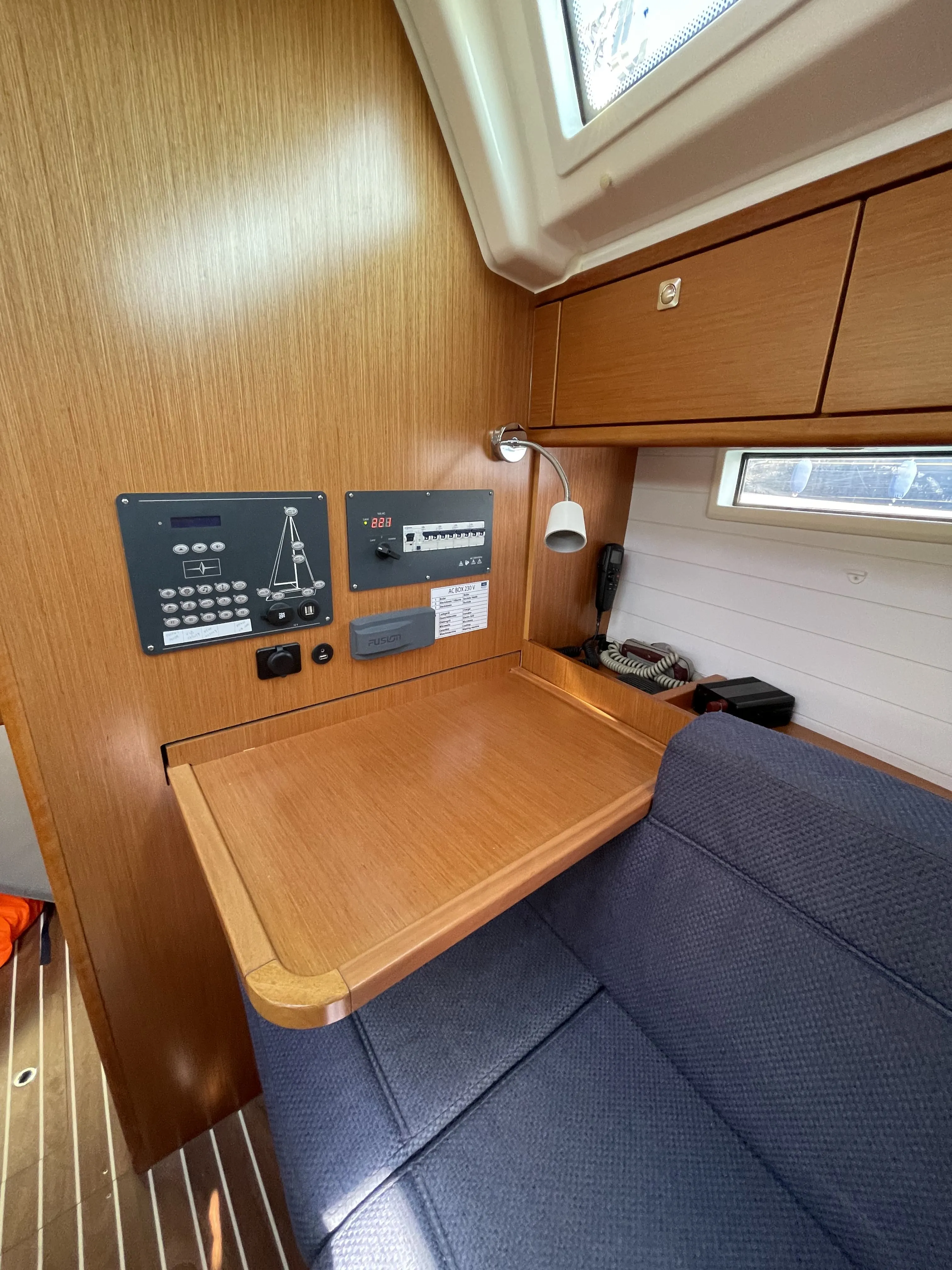 Sundecker 36 Cruiser Mapalimi — yacht photo 18