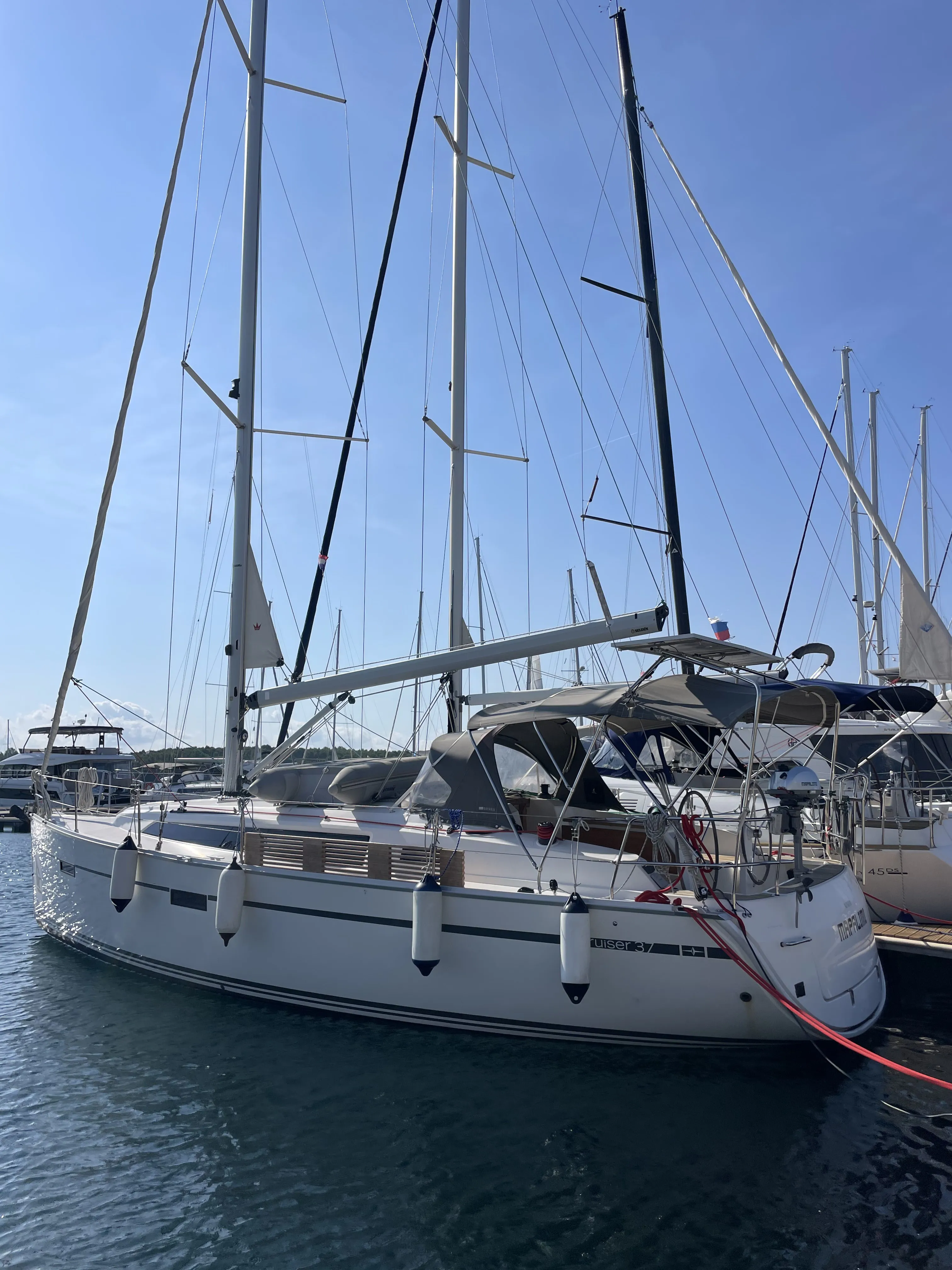 Sundecker 36 Cruiser Mapalimi — yacht photo 3