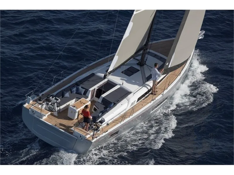 Beneteau Oceanis 51.1 Alboran Moscatel (Radazul) — фотография яхты 1