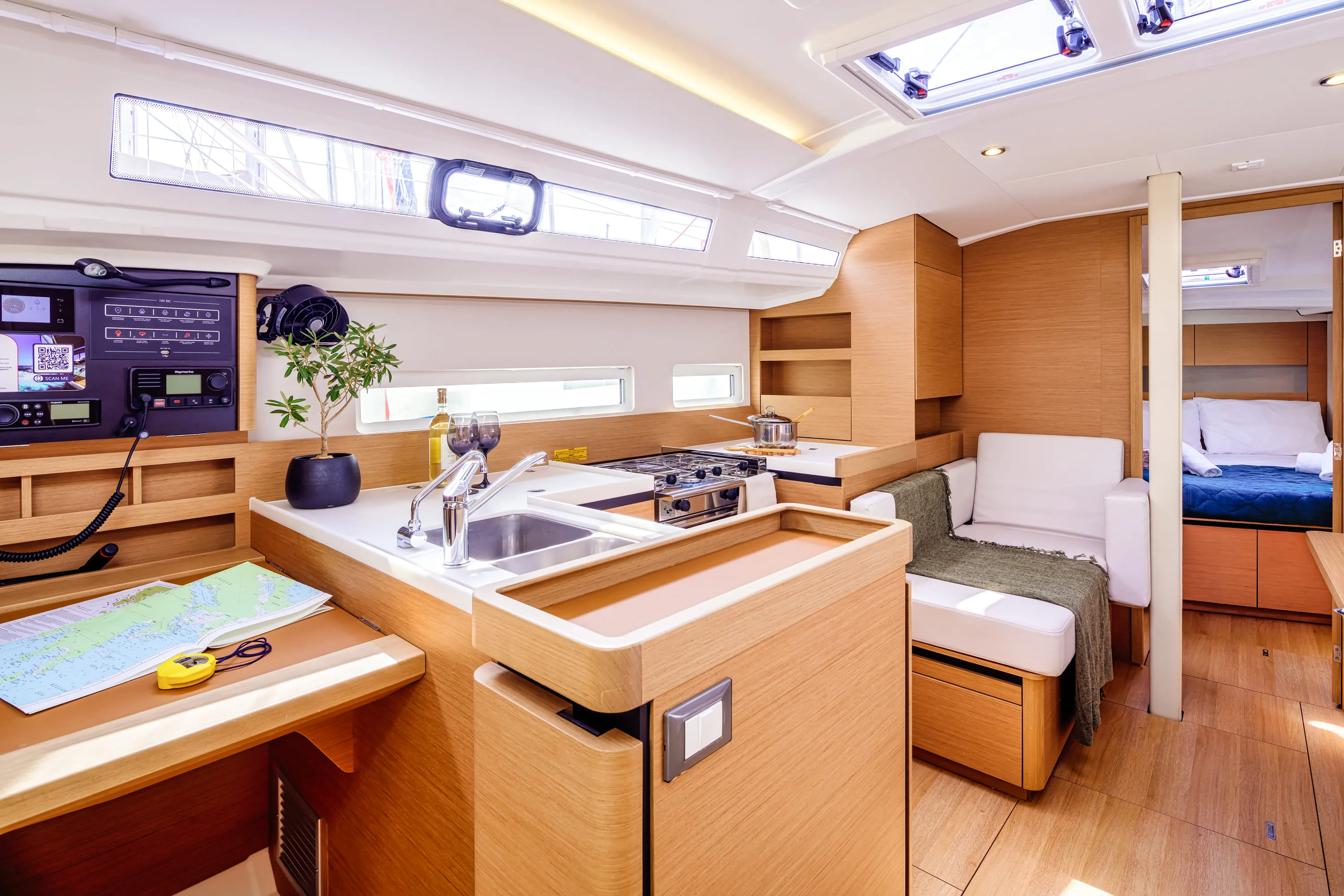 Sun Odyssey 410 STAR RENE — photo du yacht n° 8