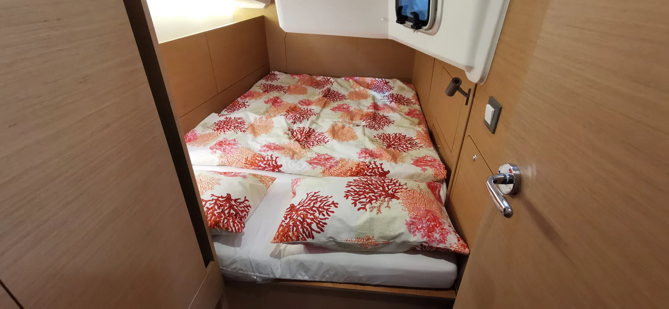 Sun Odyssey 410 Jutisa — фотография яхты 5