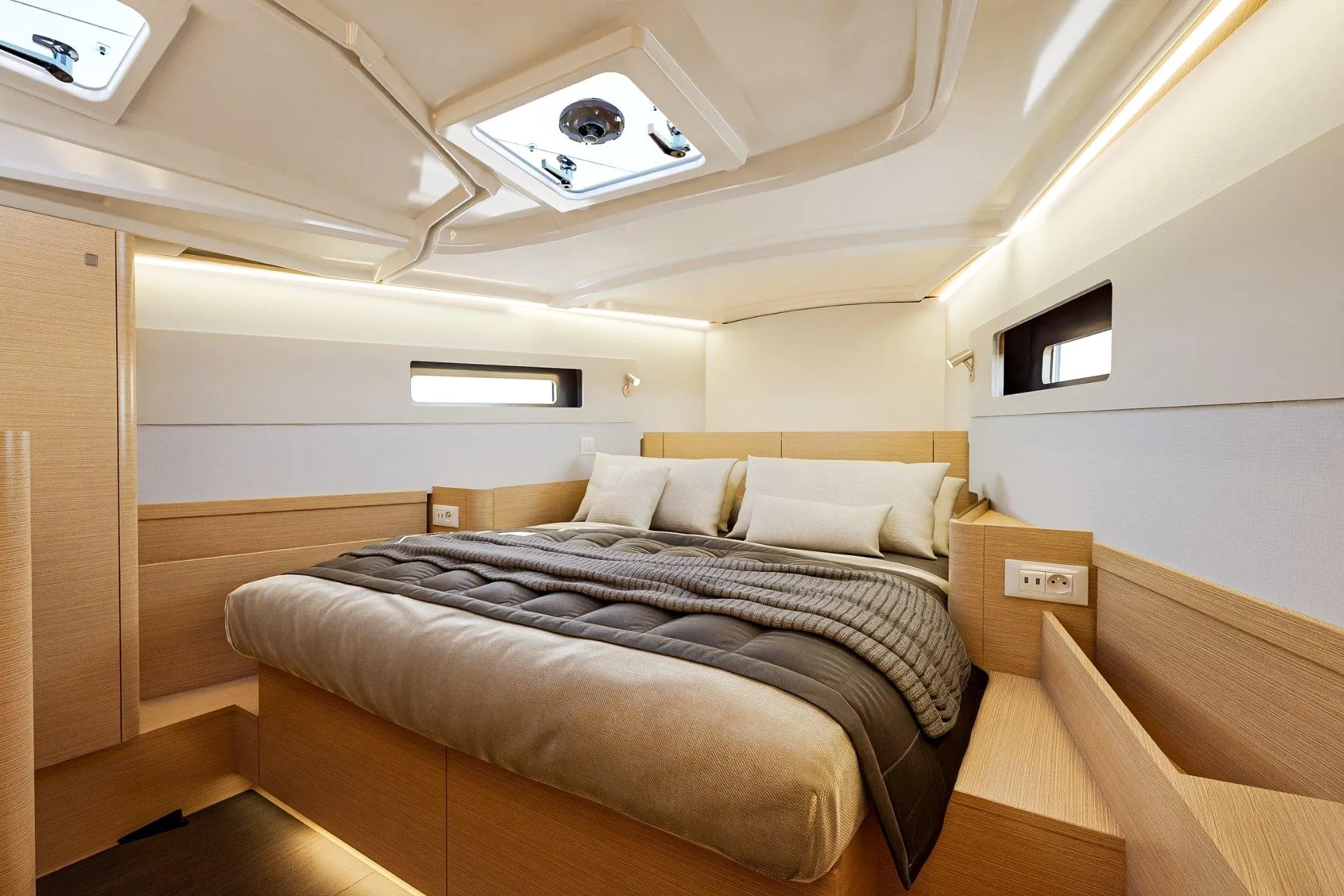 Sun Odyssey 415 TIZON — фотография яхты 13