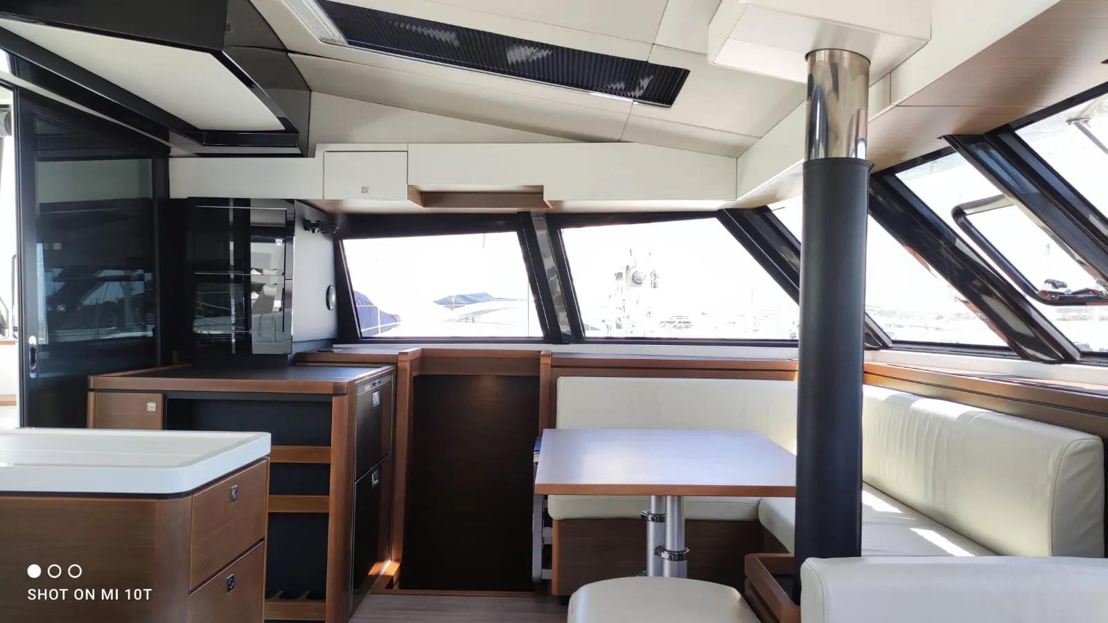 Nautitech 46 Fly Sardinia — снимка на яхтата 16