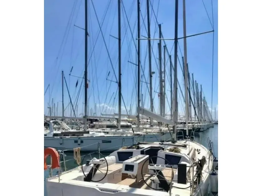 Dufour 390 Grand Large Orsalia — foto dello yacht n. 1