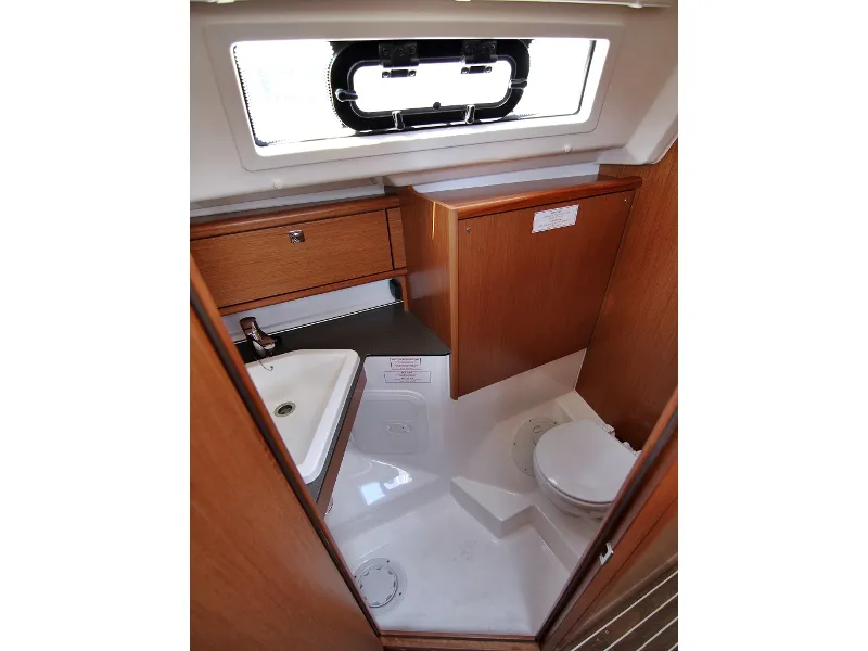 Bavaria Cruiser 34 VITA — фотография яхты 13