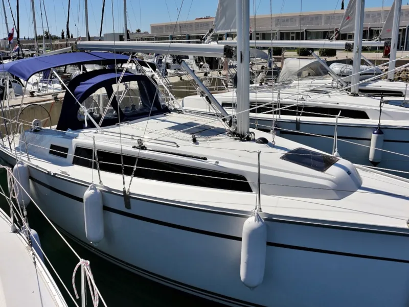 Bavaria Cruiser 34 VITA — фотография яхты 8