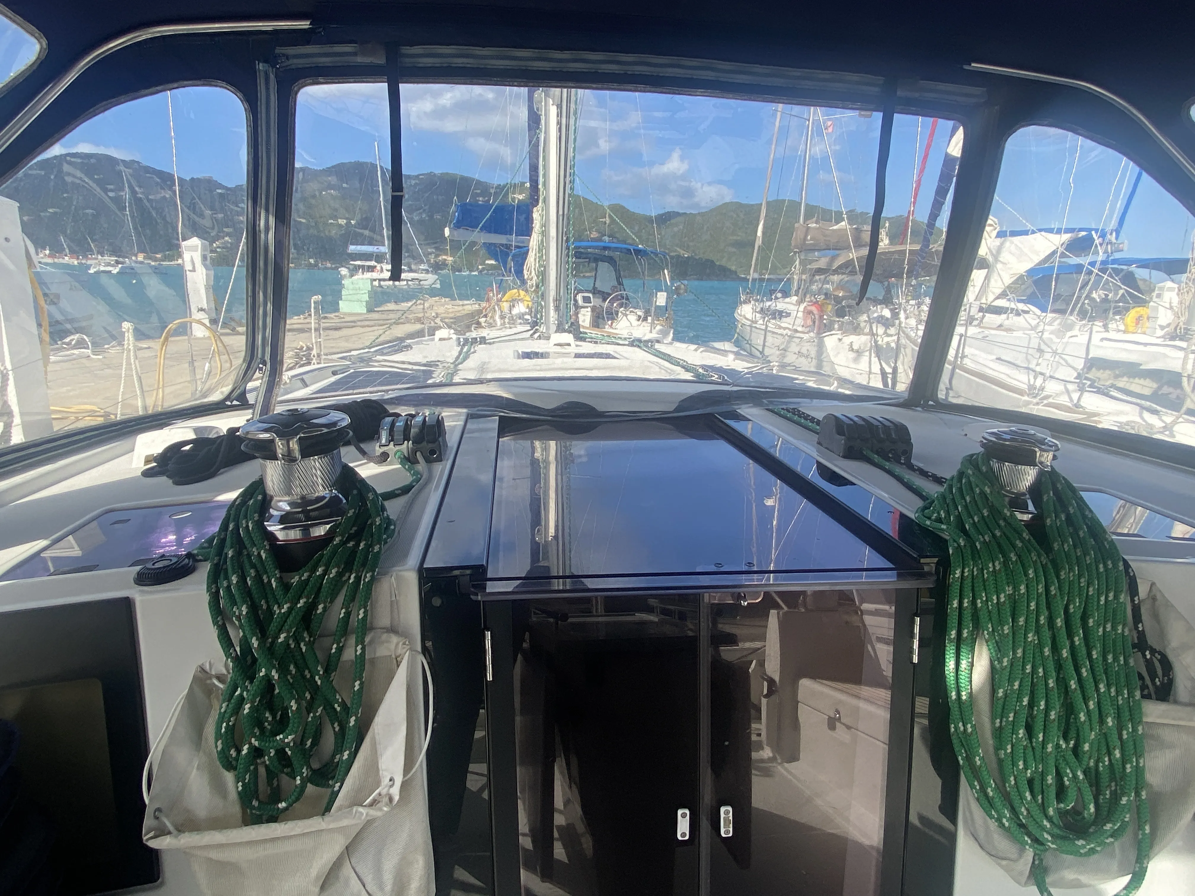Oceanis 45 Tonic III — jahtikuva 2