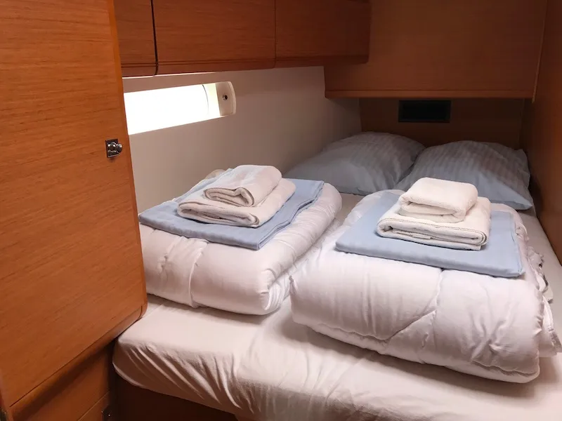 Sun Odyssey 519 ALF — foto dello yacht n. 2