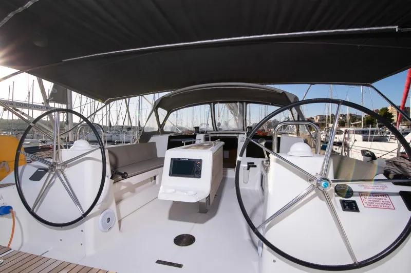 Dufour 460 Grand Large Private dancer II — yacht photo 31