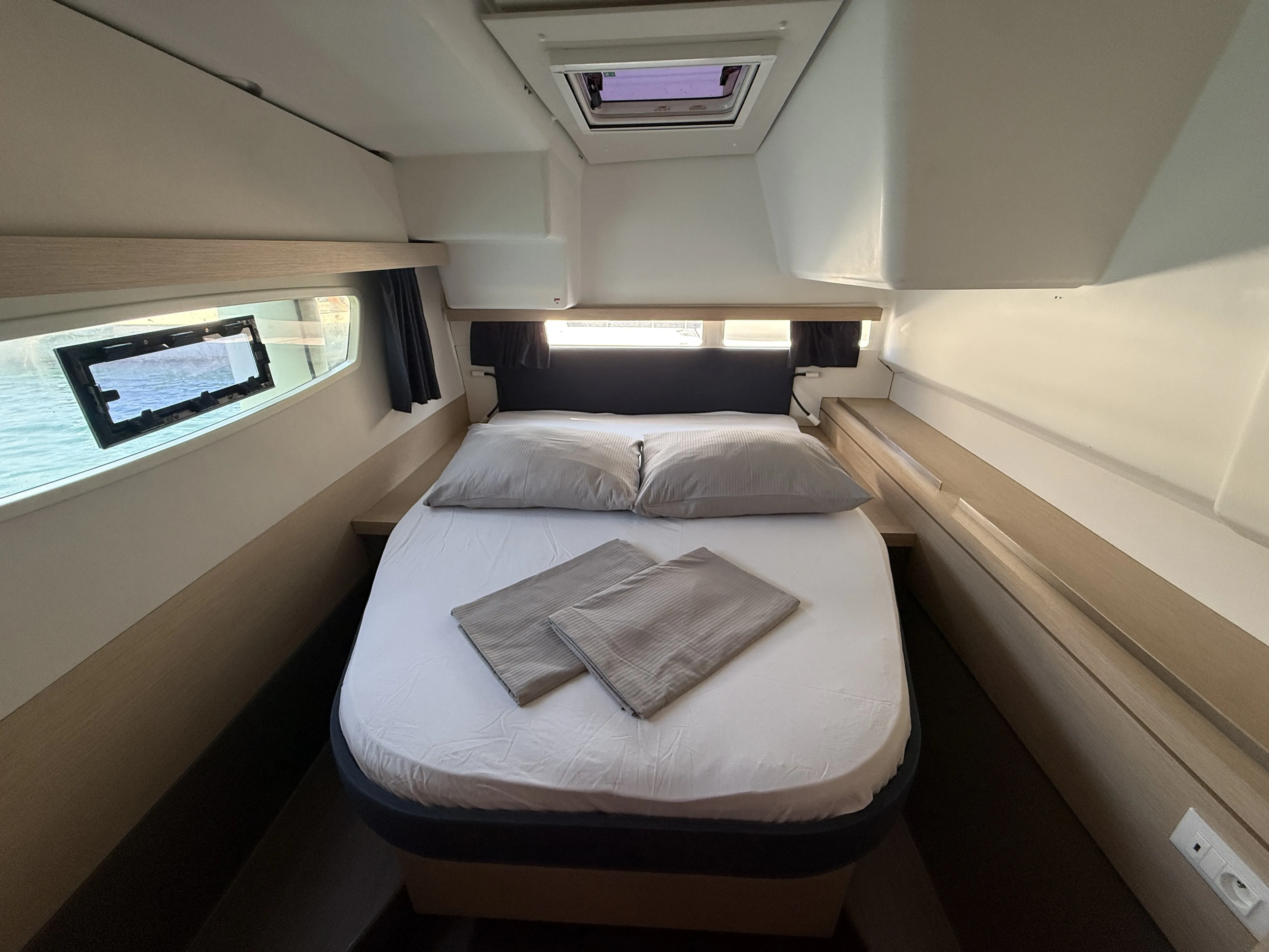 Lucia 40 Go Earth 1 — foto dello yacht n. 11