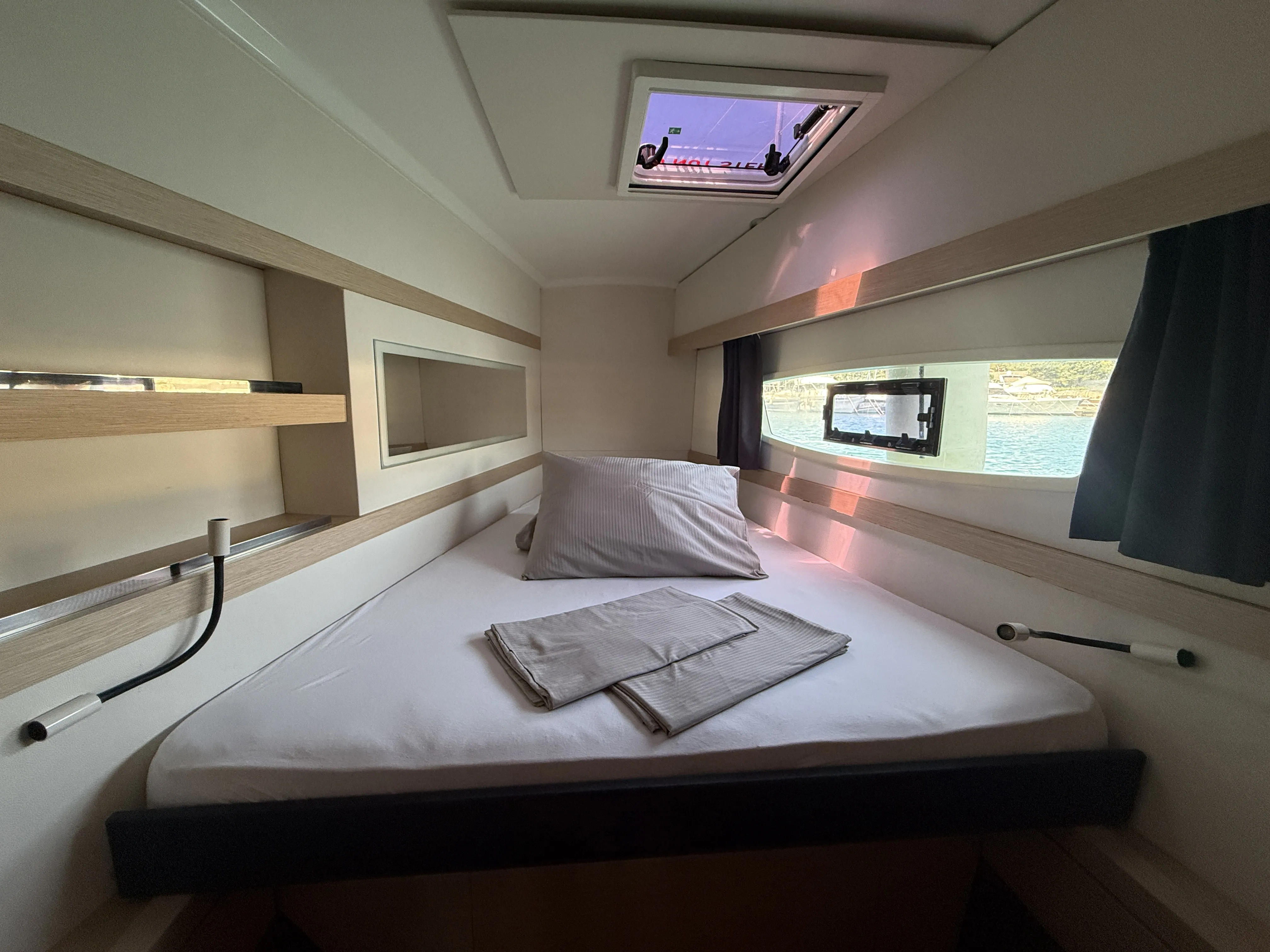 Lucia 40 Go Earth 1 — foto dello yacht n. 17