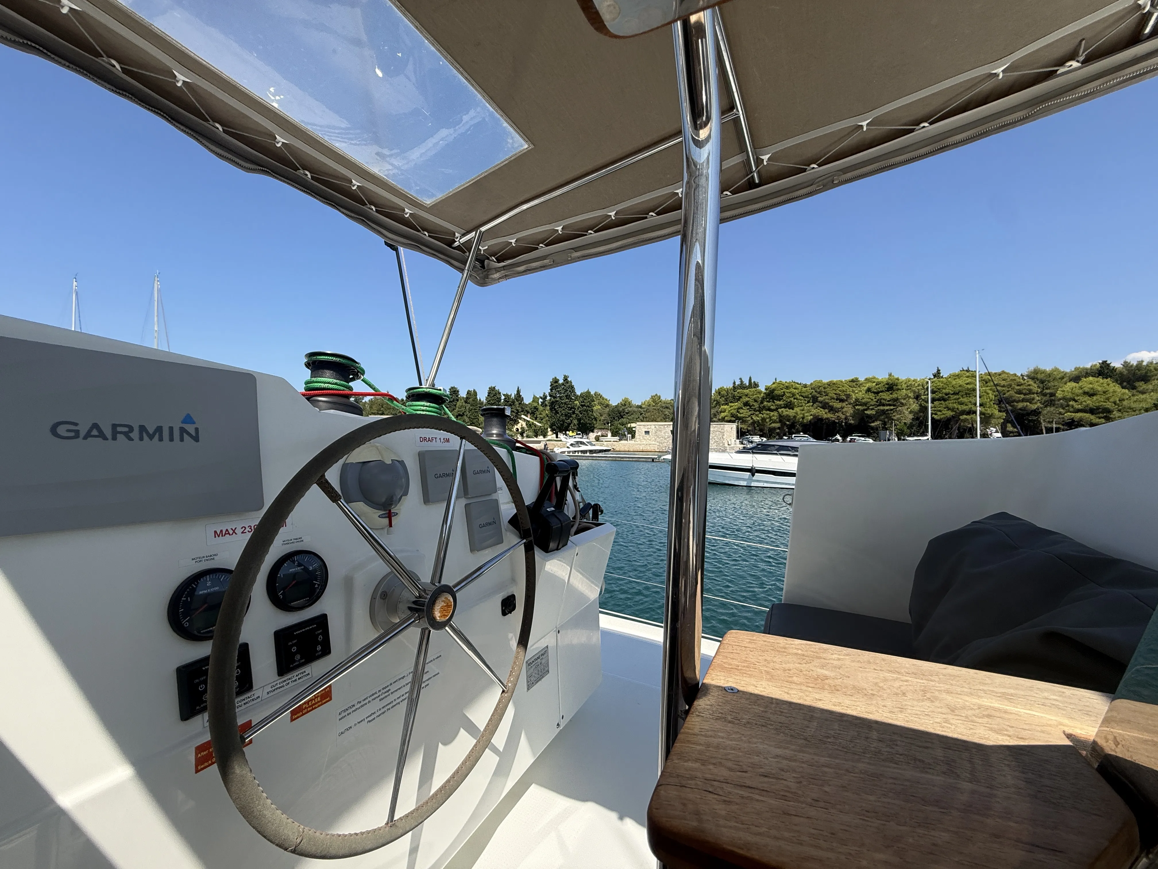Lucia 40 Go Earth 1 — foto dello yacht n. 7