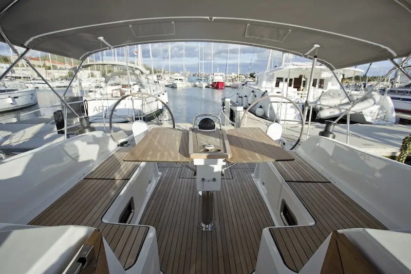 Bavaria 46 Cruiser Avatar — yacht photo 26