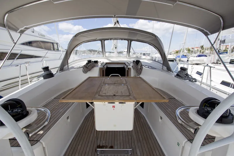 Bavaria 45 Bonata — yacht photo 12