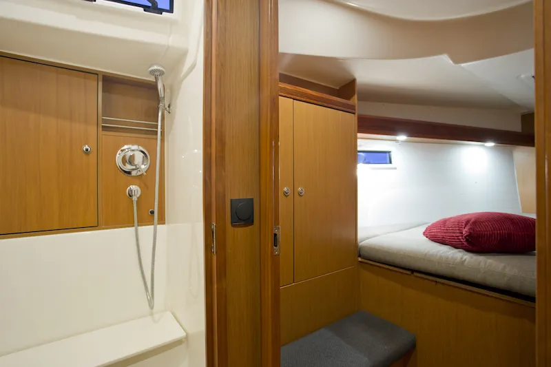 Bavaria 45 Bonata — yacht photo 5