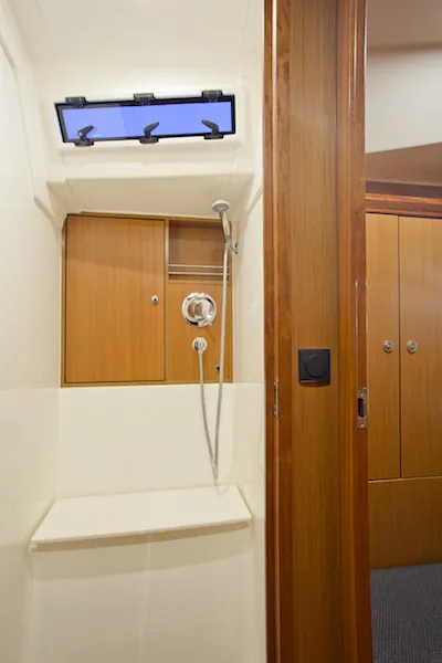 Bavaria 45 Bonata — yacht photo 2