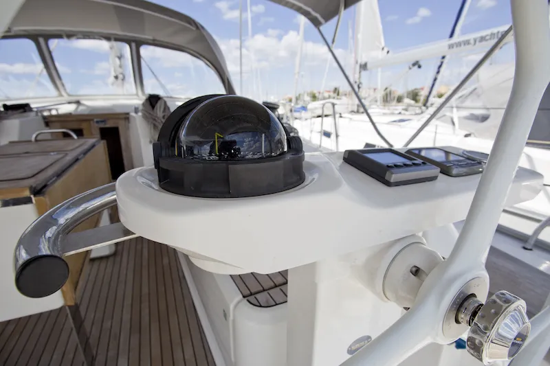 Bavaria 45 Bonata — yacht photo 8