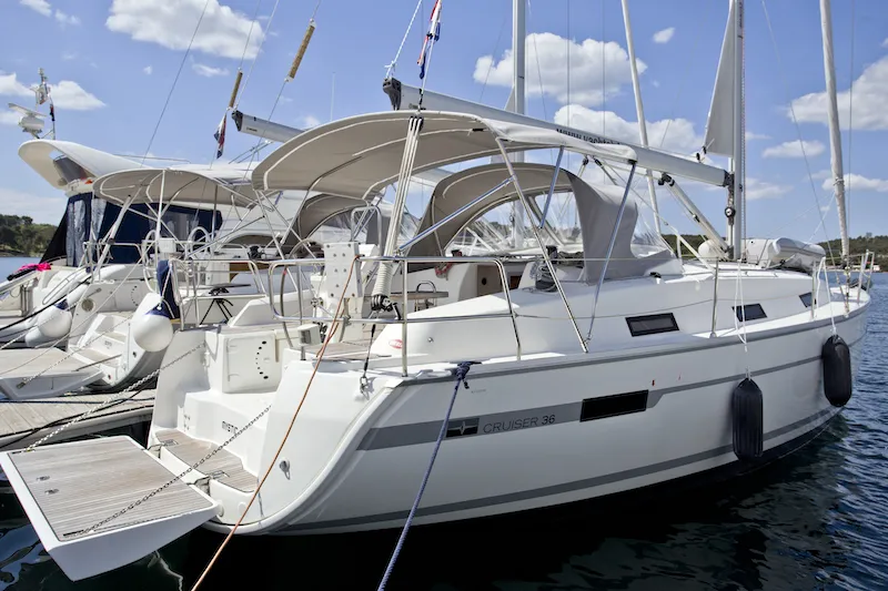 Bavaria 36 Cruiser Mystic — yacht photo 19