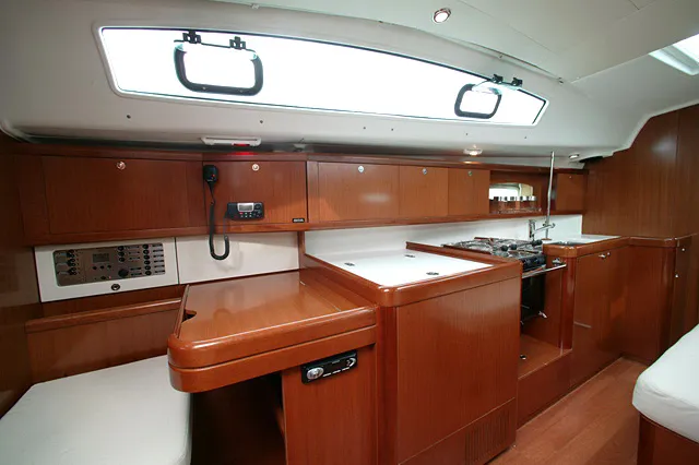 Oceanis 40 Tosca — foto dello yacht n. 2