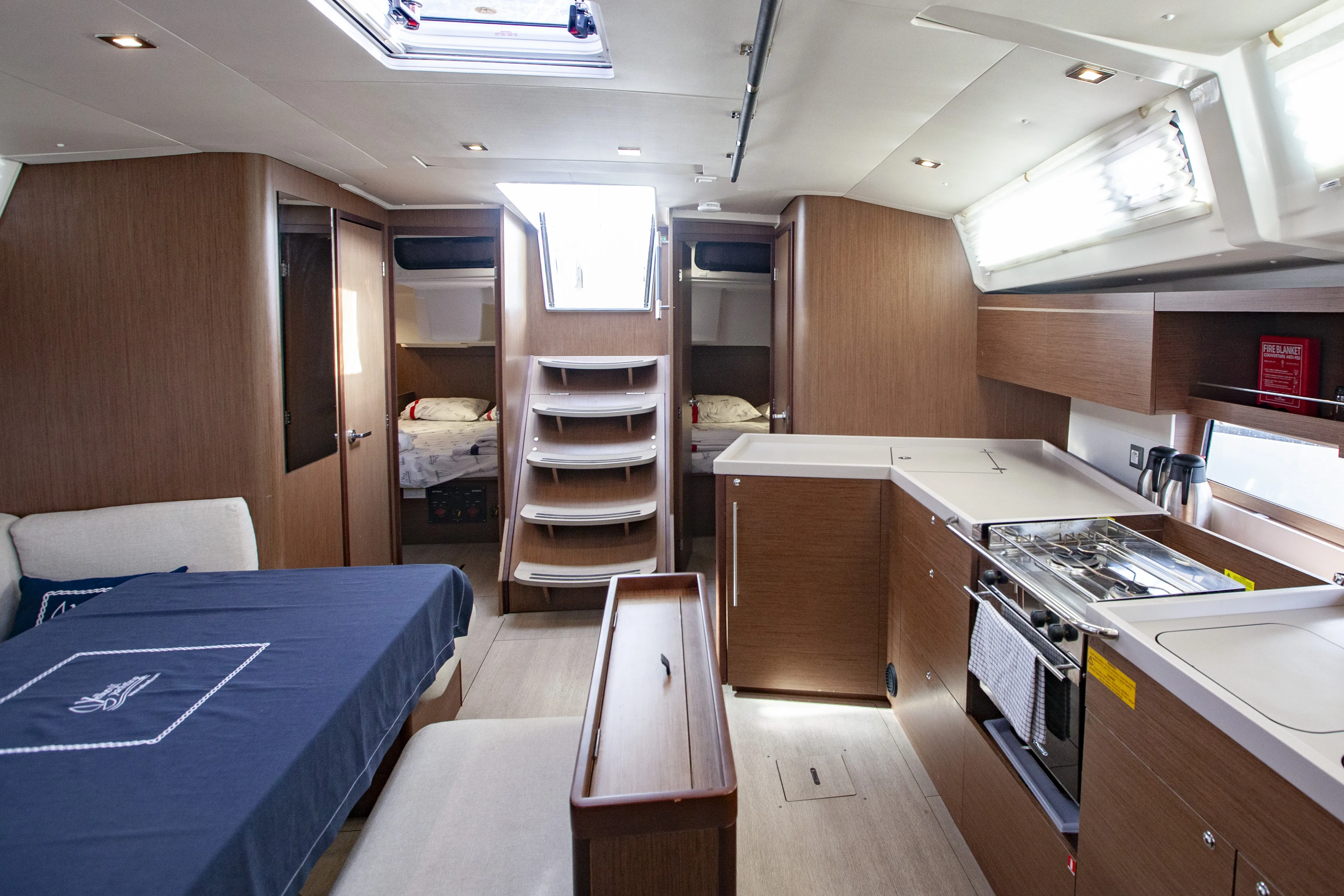 Oceanis 46.1 BreezY — yacht photo 17