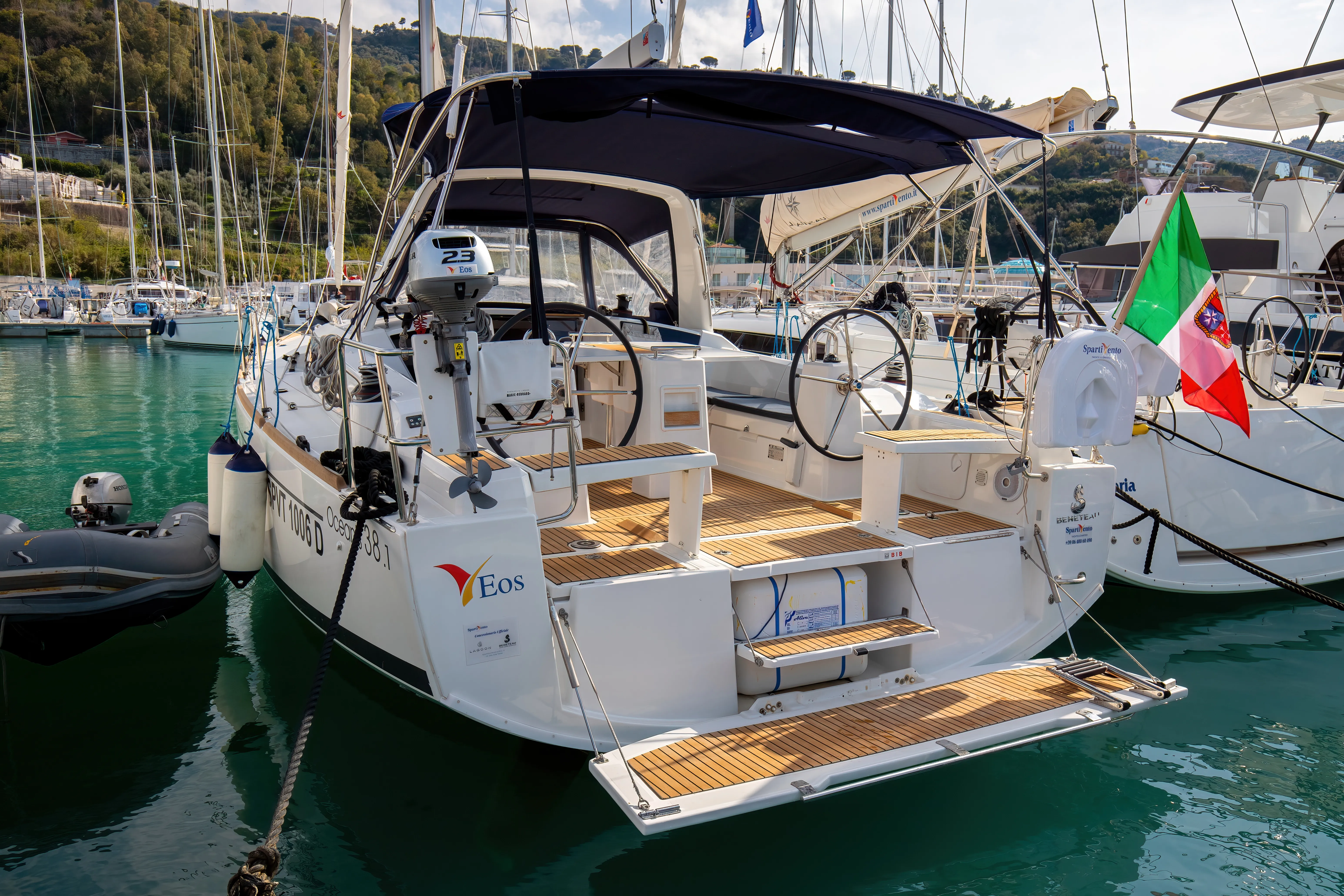 Oceanis 38.1 Eos - Standard Line — yacht photo 24