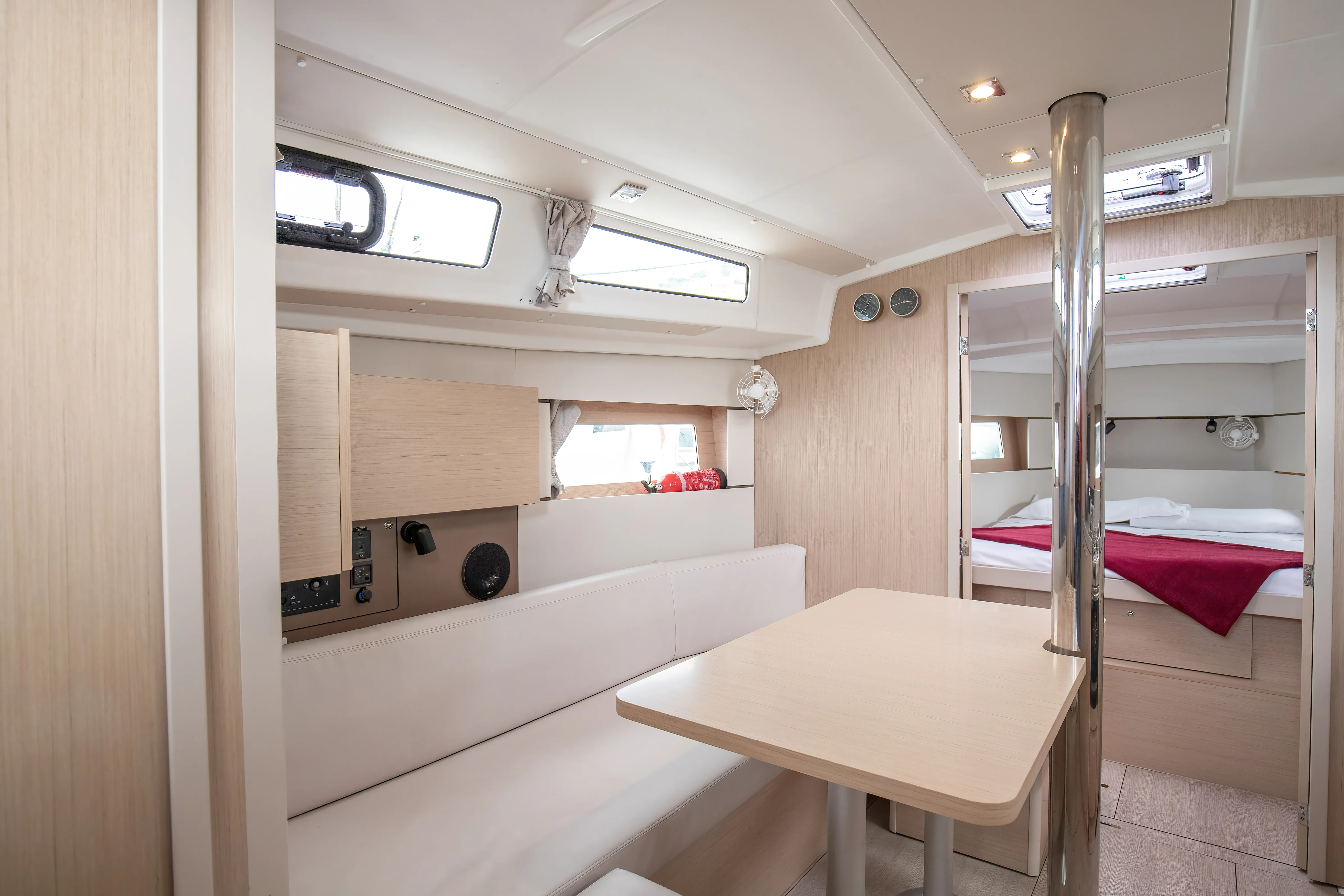 Oceanis 38.1 Eos - Standard Line — yacht photo 27