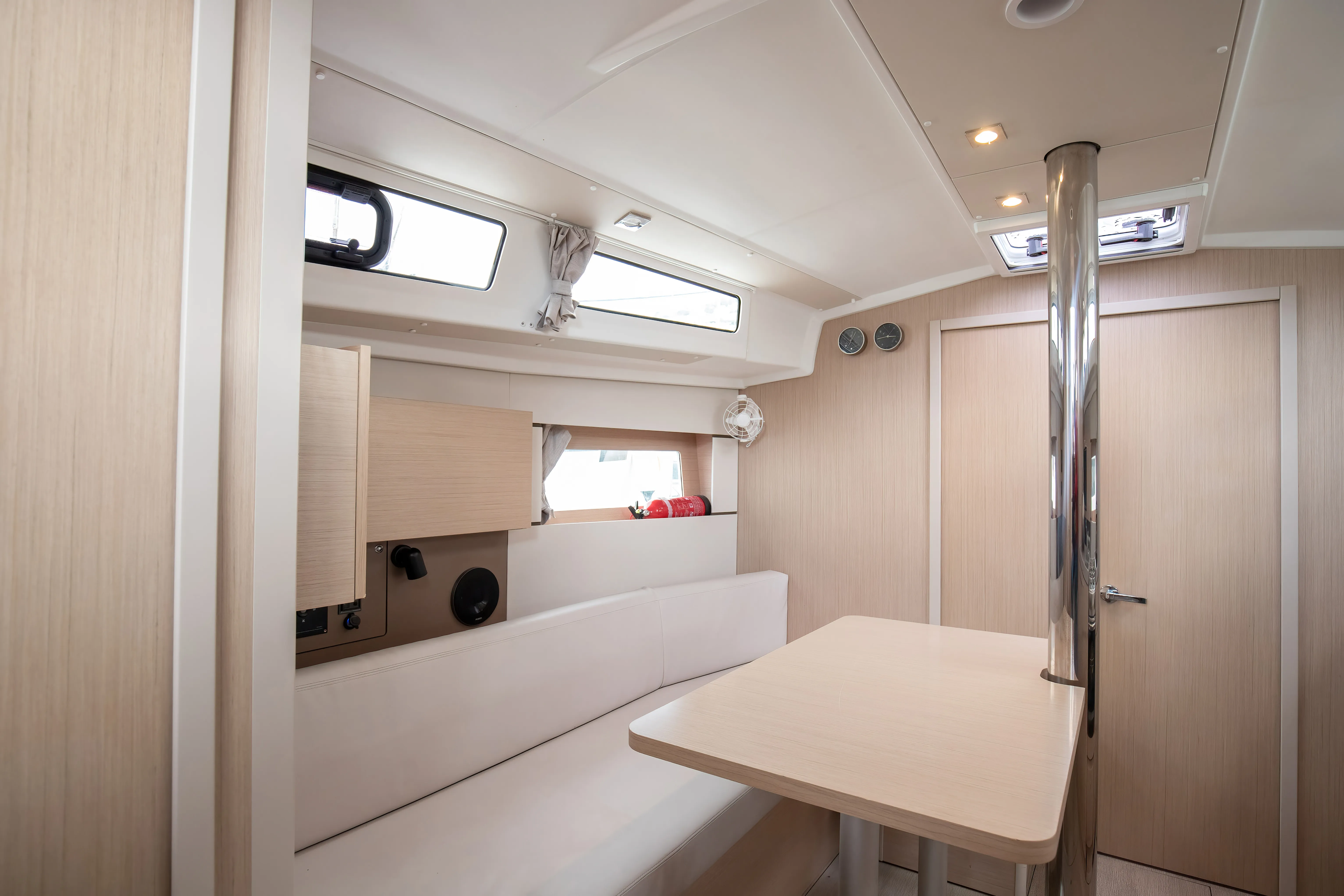 Oceanis 38.1 Eos - Standard Line — yacht photo 21