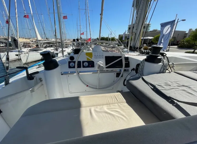 Bali 4.4 Gorgo — jachtfoto 7