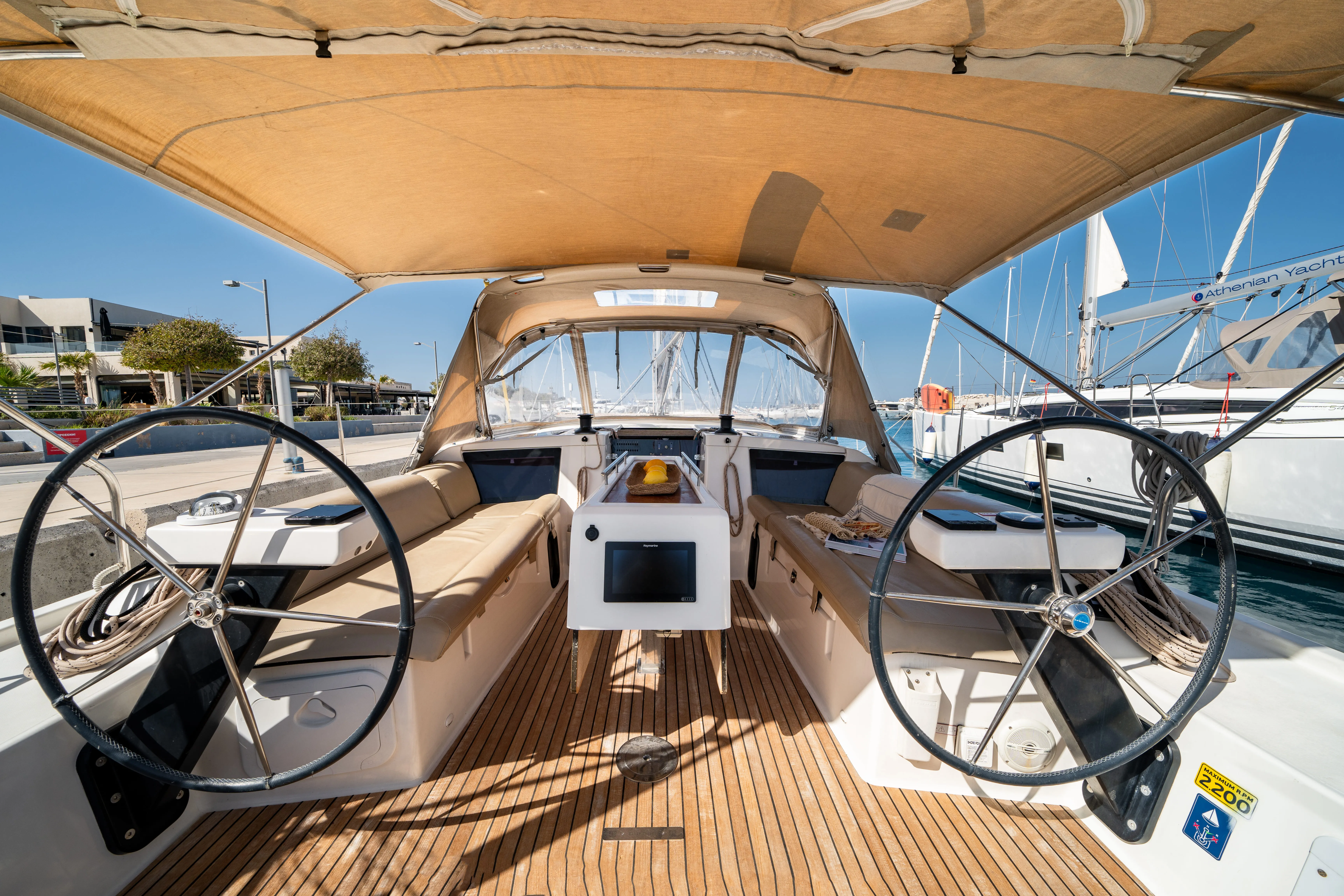 Dufour 390 Grand Large ARTEMIS — foto dello yacht n. 14