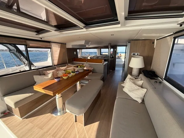 Bali 4.6 Second Wind - Skippered — фотография яхты 11