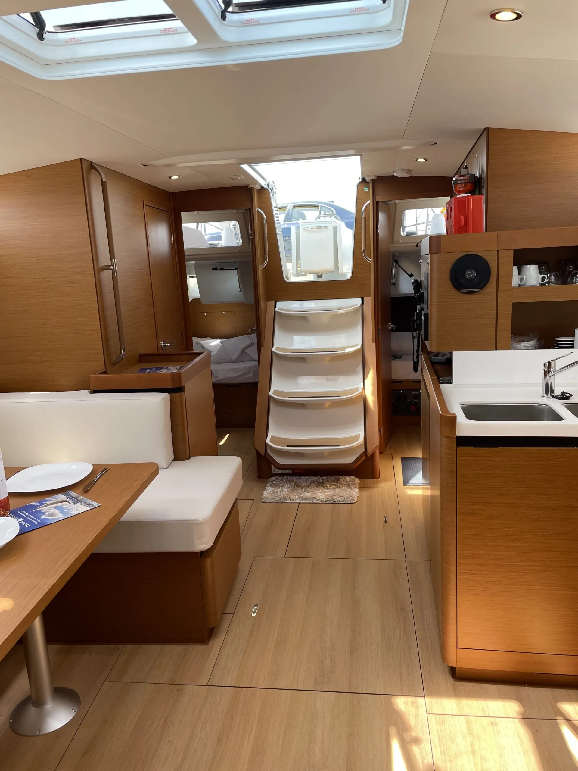 Sun Odyssey 490 Electra — jahtikuva 9