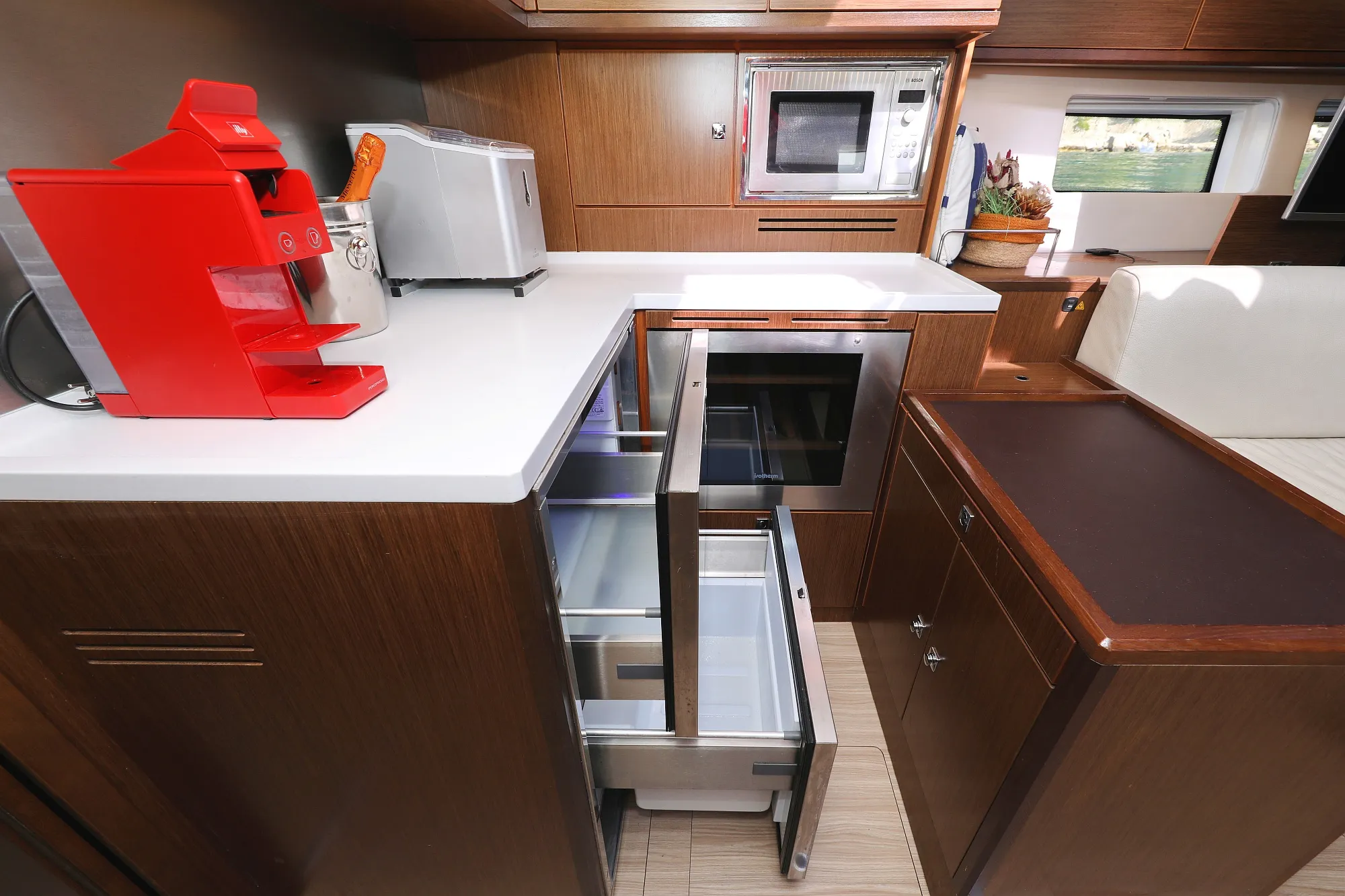 Bavaria Cruiser 57 Be luxe — foto dello yacht n. 4