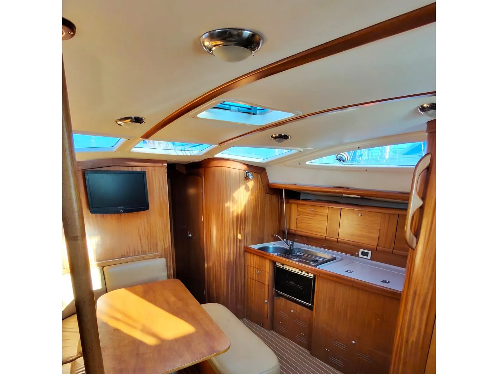 Delphia 40 Classic — foto dello yacht n. 2