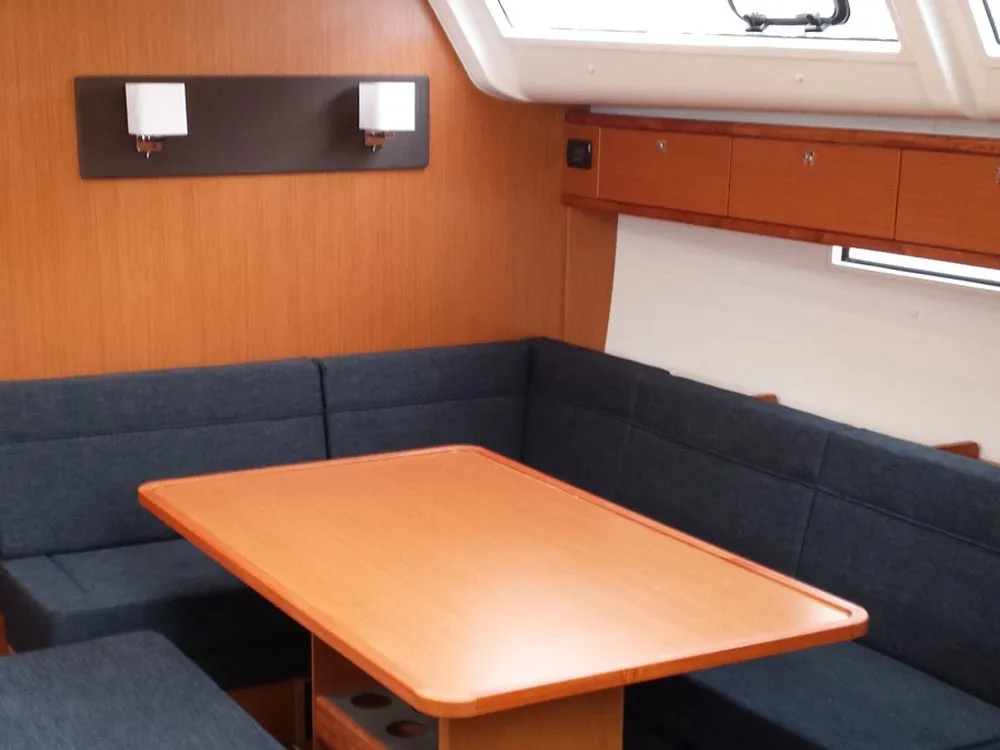 Bavaria Cruiser 51 NATA — φωτογραφία σκάφους 2