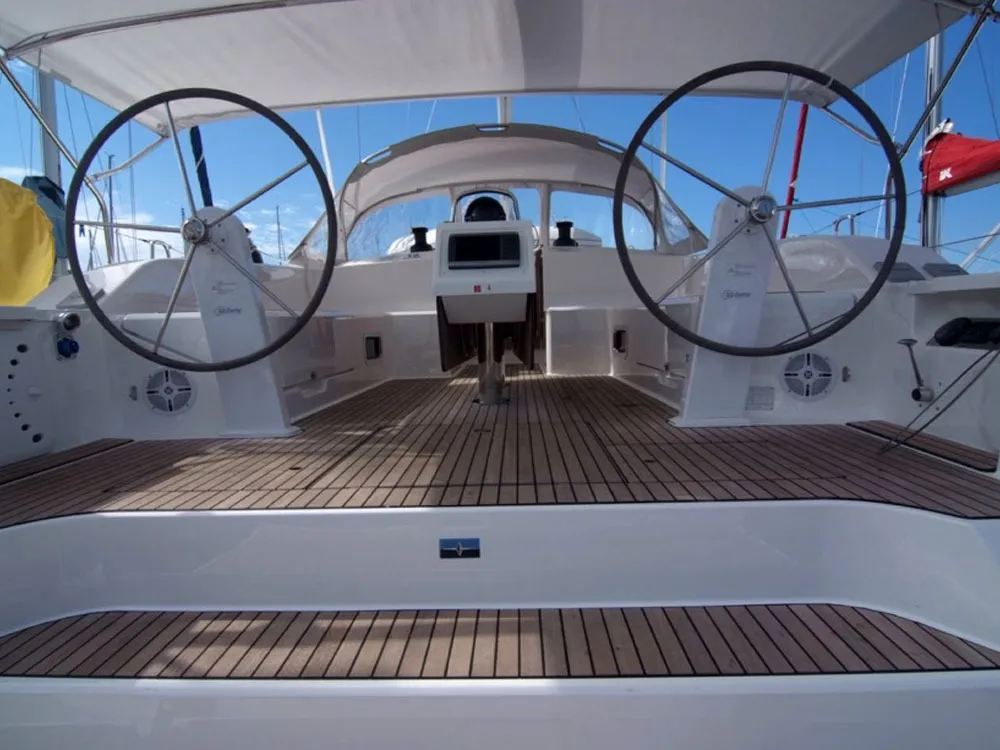 Bavaria Cruiser 51 NATA — φωτογραφία σκάφους 7