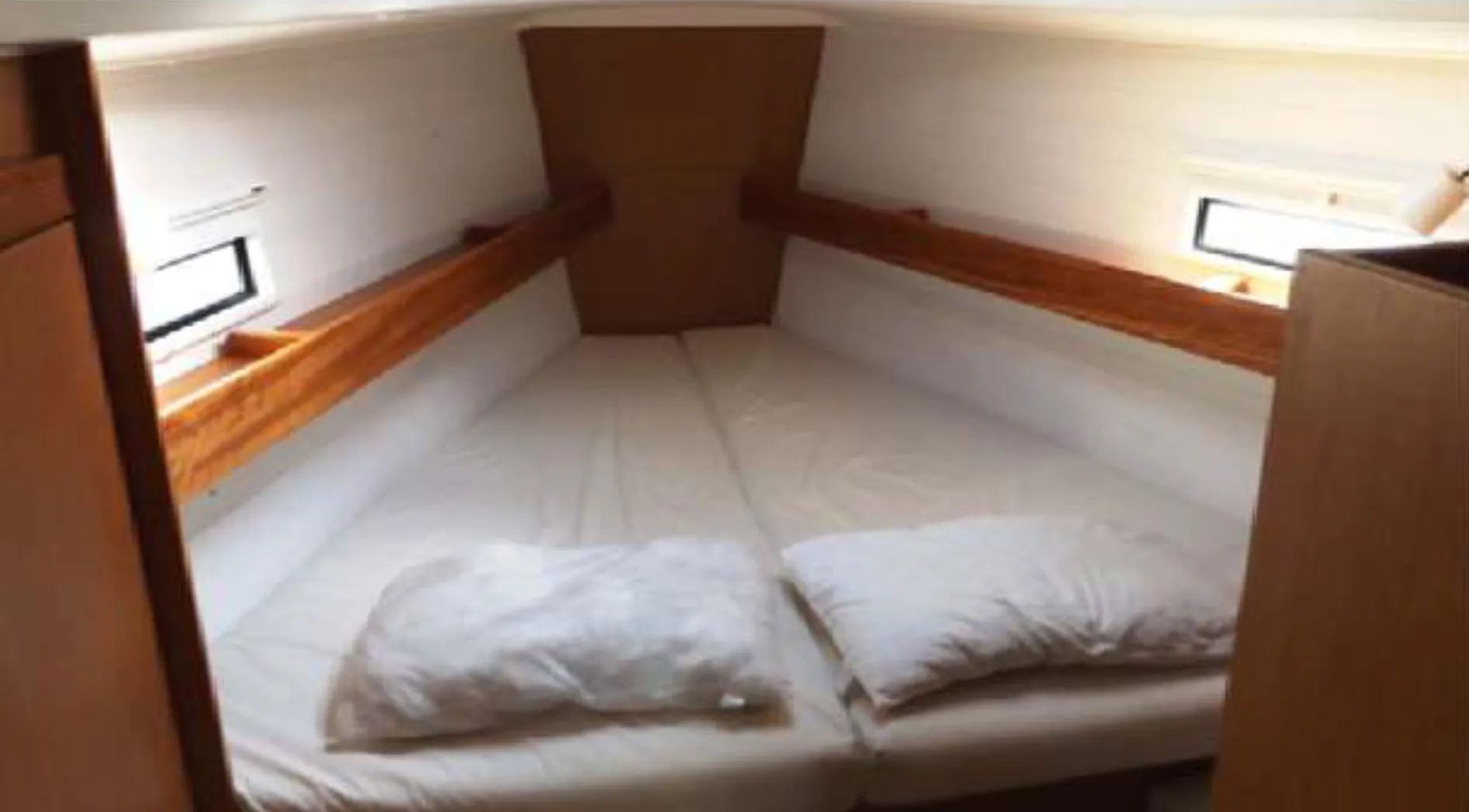 Bavaria Cruiser 36 KIWI — jahtikuva 2