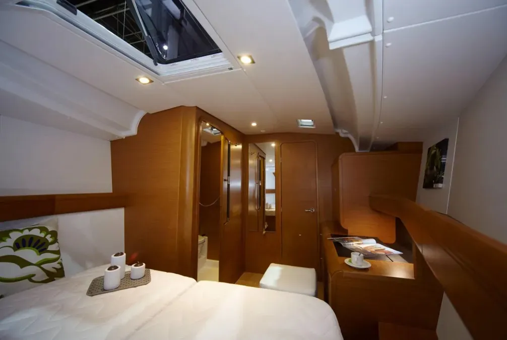 Sun Odyssey 449 GENESIS — jahtikuva 6