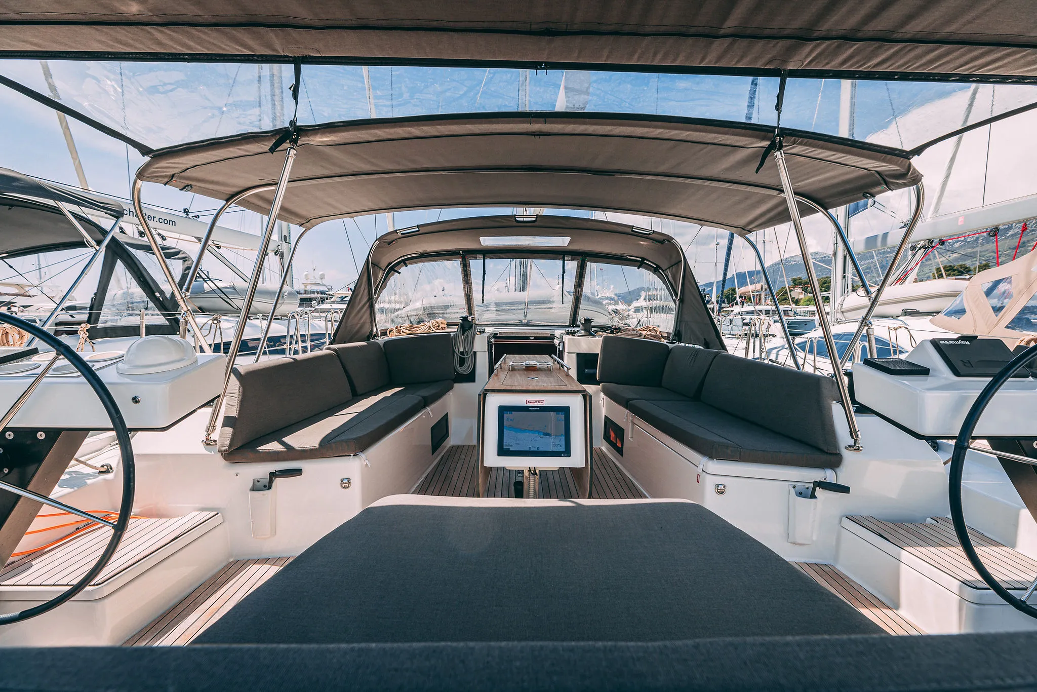 Dufour 470 BALU — yacht photo 23