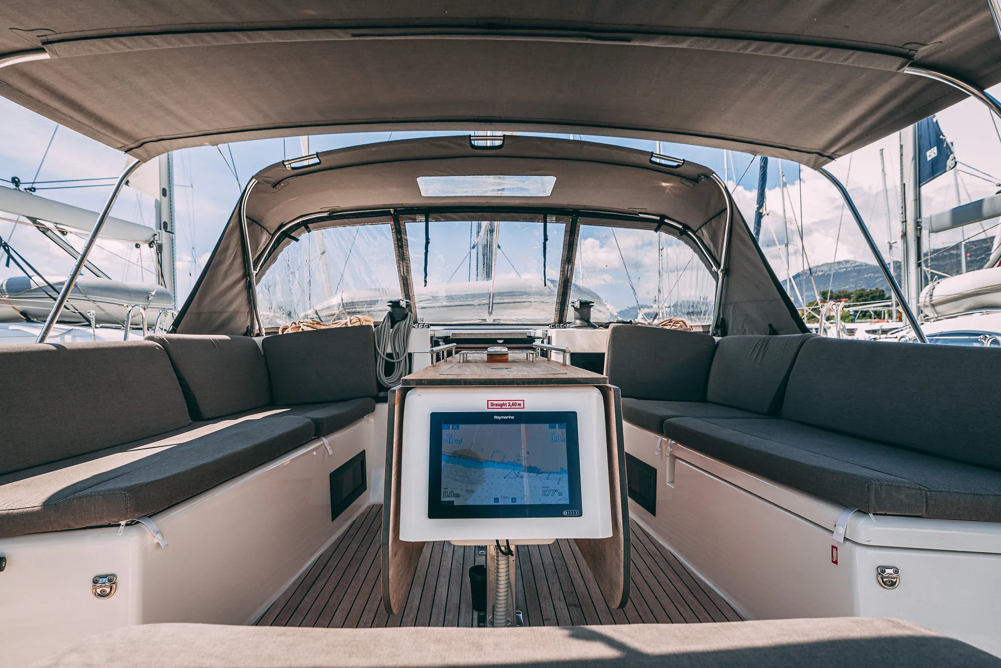 Dufour 470 BALU — yacht photo 44