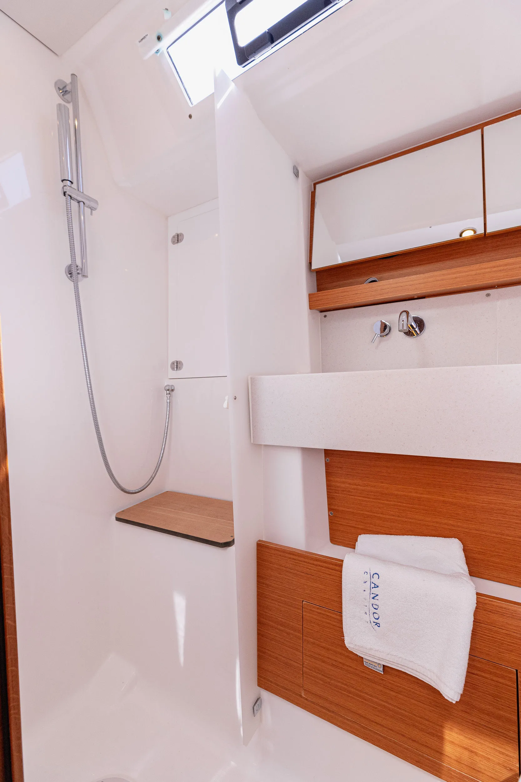 Dufour 470 BALU — yacht photo 33