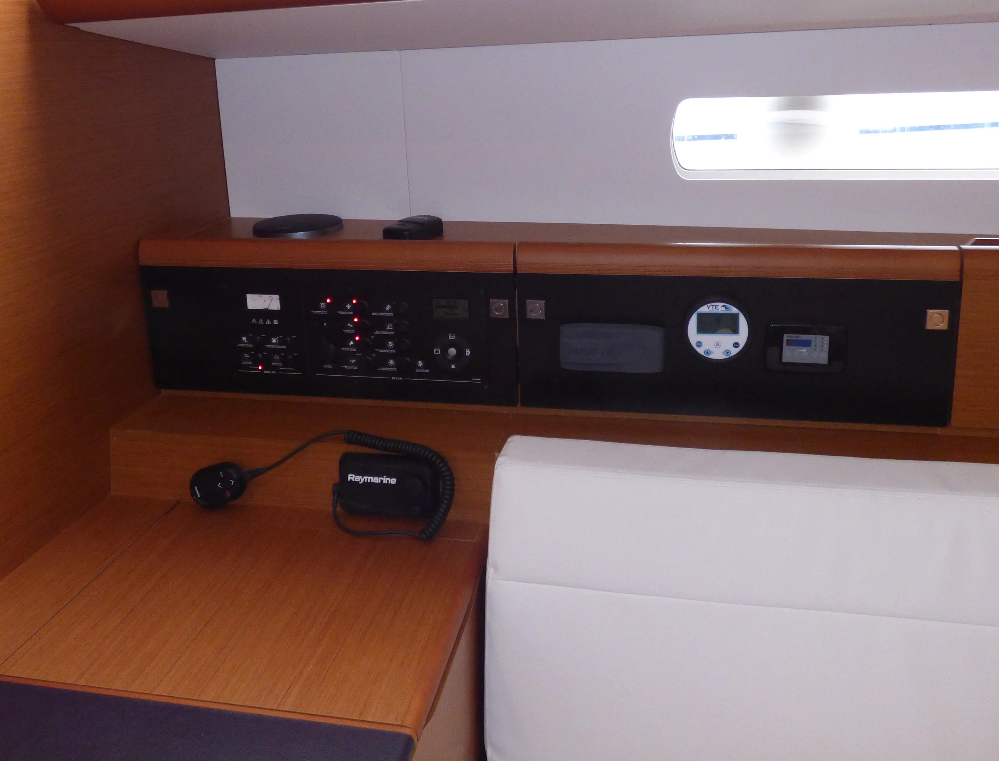 Sun Odyssey 519 Geronimo — jahifoto 3