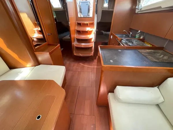 Oceanis 41.1 Black Lion — foto dello yacht n. 13