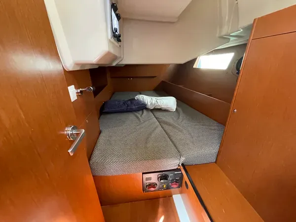 Oceanis 41.1 Black Lion — foto dello yacht n. 28