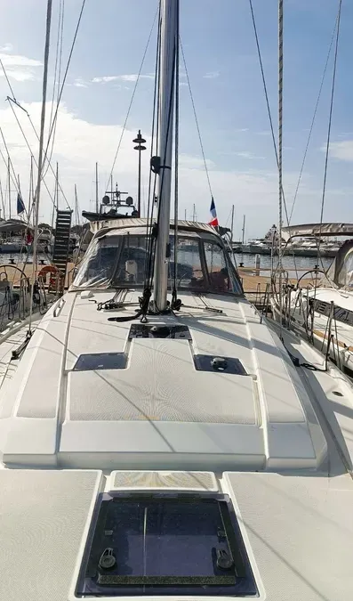 Oceanis 41.1 Illusion — yacht photo 6