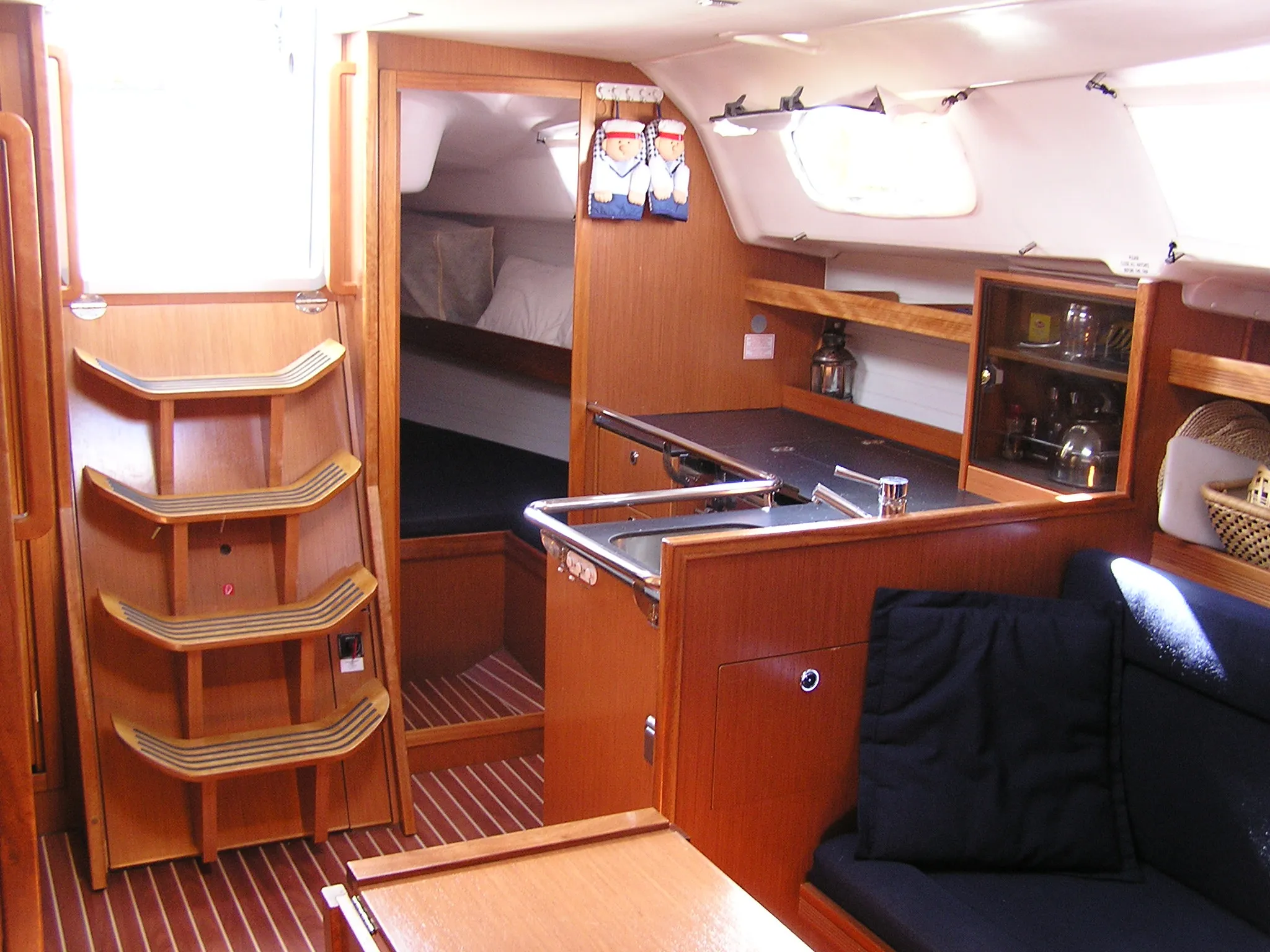 Bavaria 35 Cruiser Alba — fotografia jachty 2