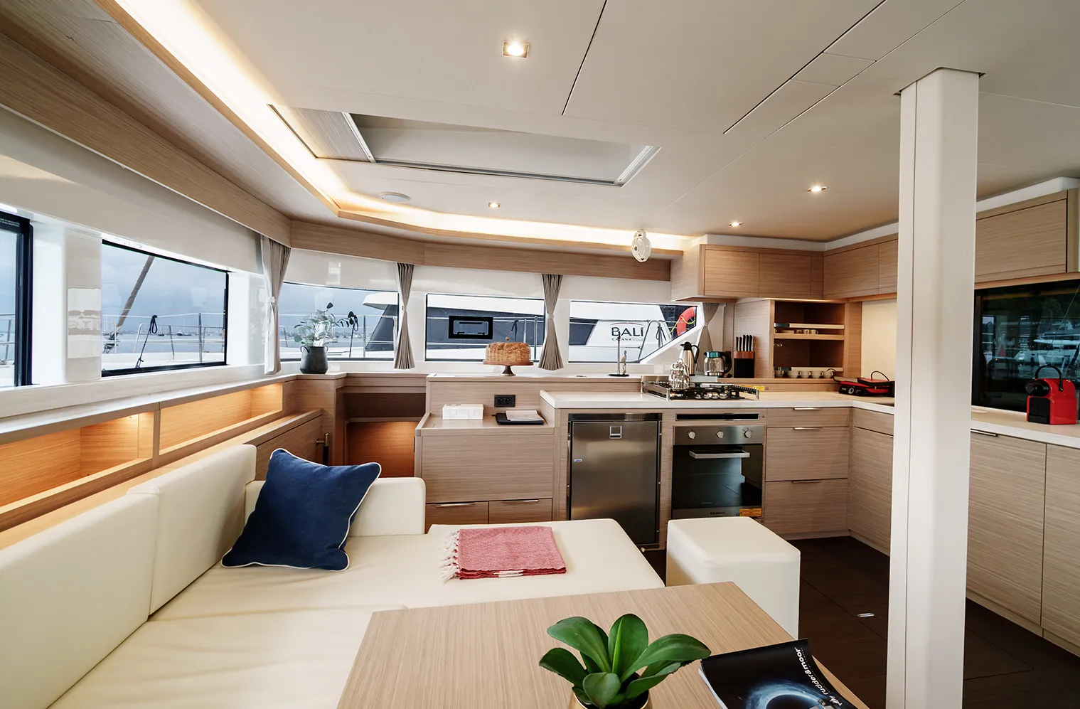 Lagoon 55 Enki — yacht photo 11
